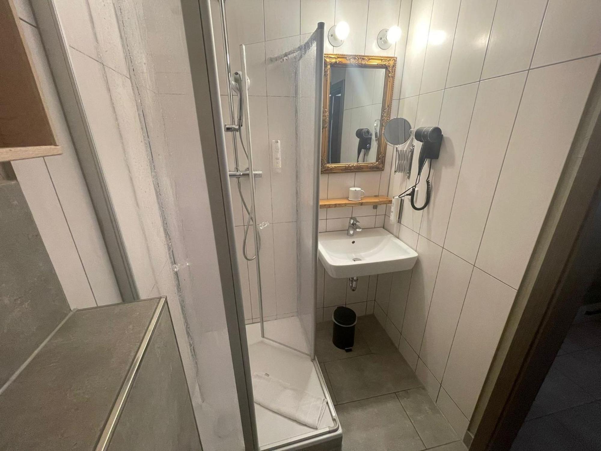 Zentrales Kobytinyhaus City Apartment Herford,Wlan,Parkplatz Eksteriør billede